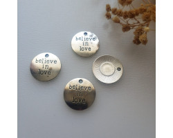 Подвеска медальон belive in love 2*2 см